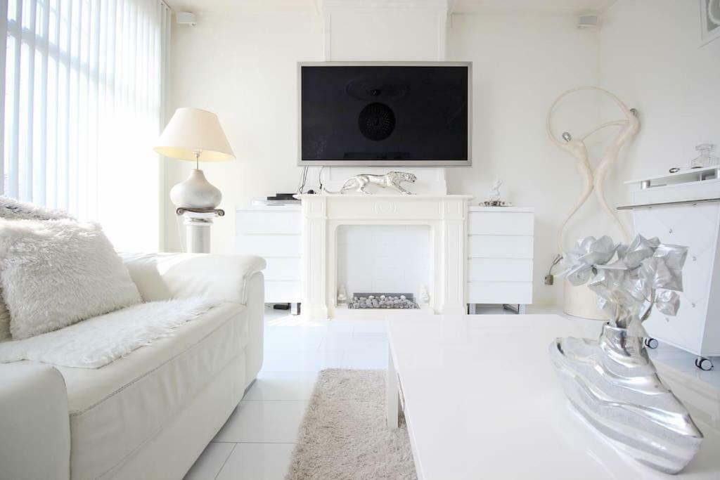 White Luxury Penthouse In City Centre Amsterdam Exterior photo